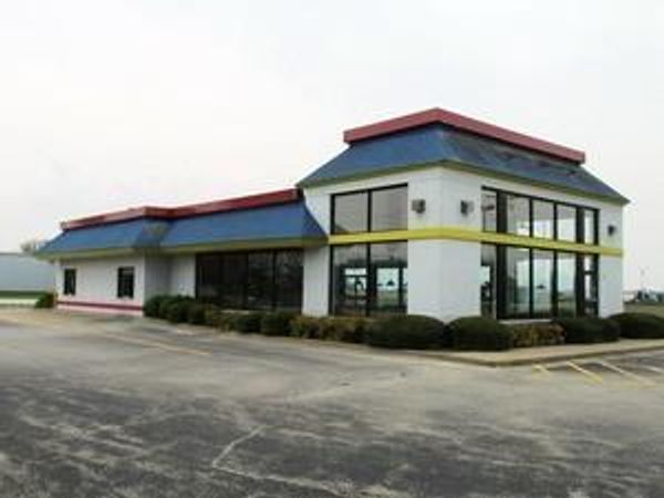 1 Marquette Avenue, Oglesby, IL 61348