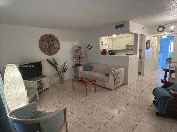 2901 NW 47th Ter, Unit 344B, Lauderdale Lakes, FL 33313