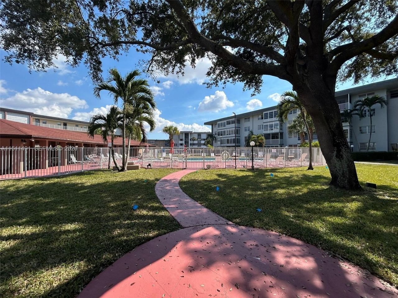 2901 NW 47th Ter, Unit 344B, Lauderdale Lakes, FL 33313 Photo