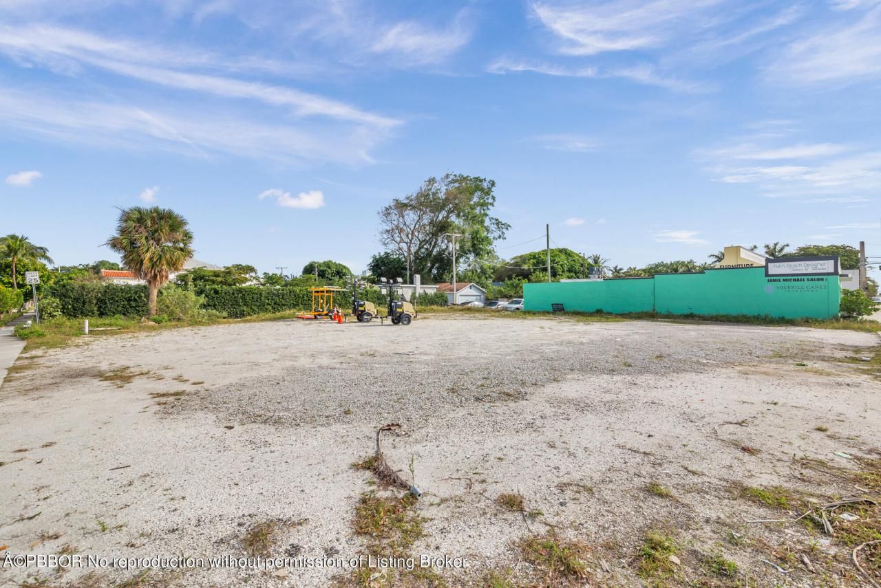 3500 S Dixie Hwy, West Palm Beach, FL 33405 Photo