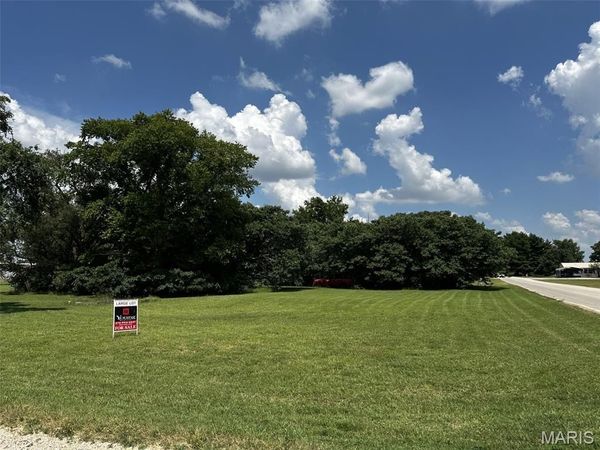 0 Pfeffer S/D Lt 8 Blk F, Bernie, MO 63822