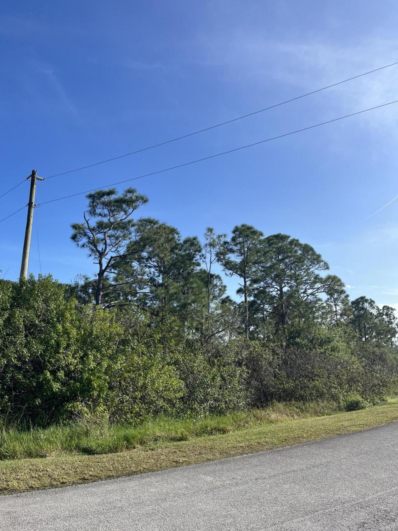 15377 Navion Drive, Port Saint Lucie, FL 34987 Photo