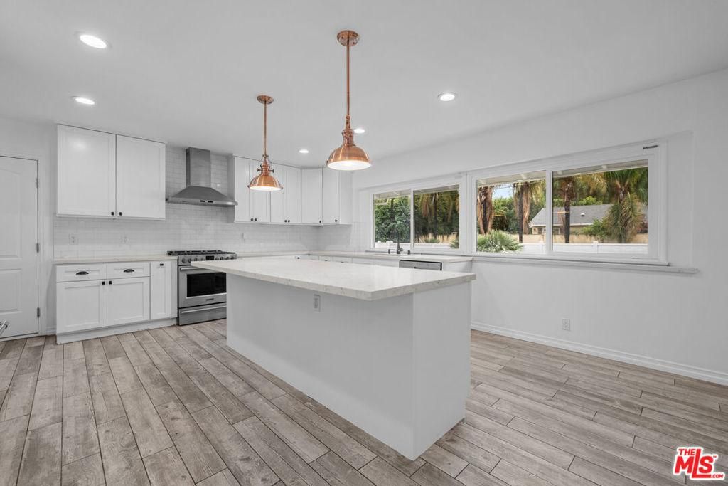 17059 Albers Street, Encino, CA 91316 Main Photo