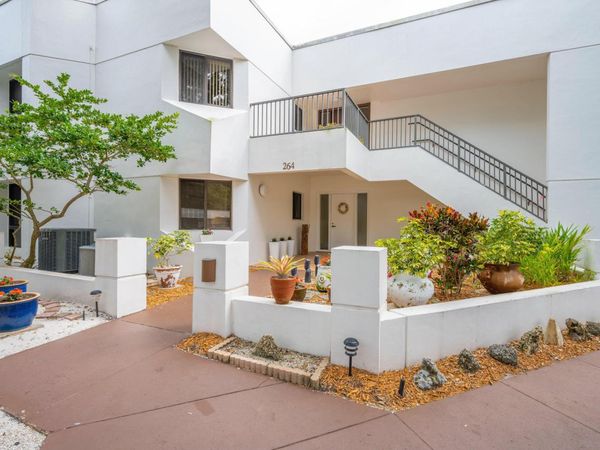 264 Aquarina Boulevard, Unit 264, Melbourne Beach, FL 32951