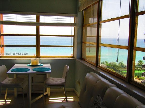 19201 COLLINS AVE, Unit 744, Sunny Isles Beach, FL 33160
