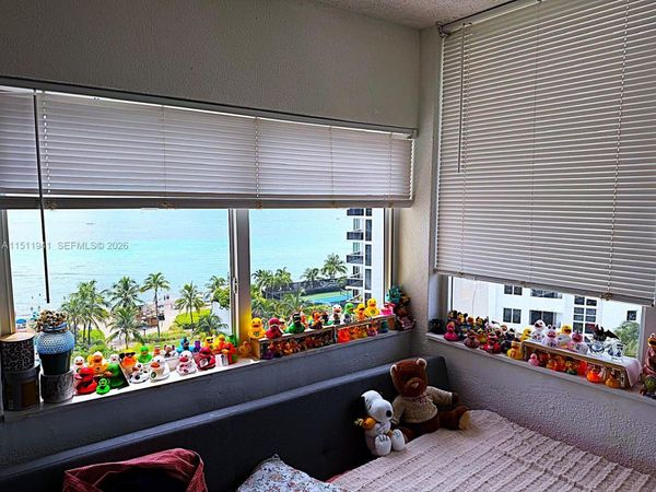 19201 COLLINS AVE, Unit 744, Sunny Isles Beach, FL 33160