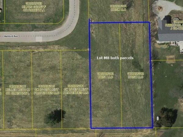 LOT M8 WHISPERING PINES, Muscatine, IA 52761