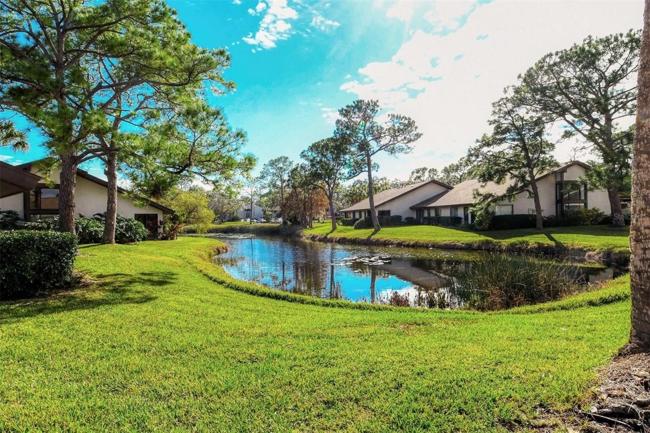3131 Windrush Bourne, Unit 22, Sarasota, FL 34235 Photo