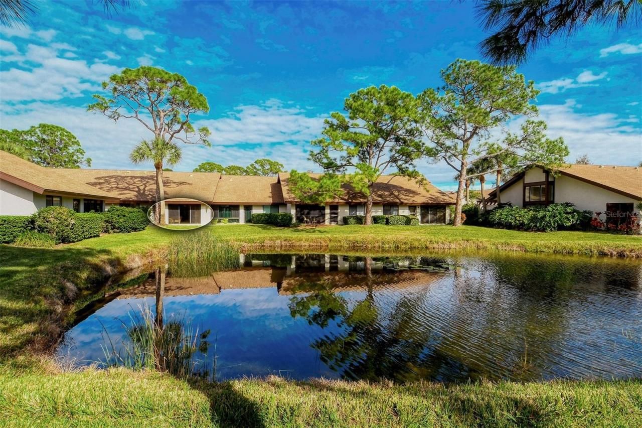 3131 Windrush Bourne, Unit 22, Sarasota, FL 34235 Photo