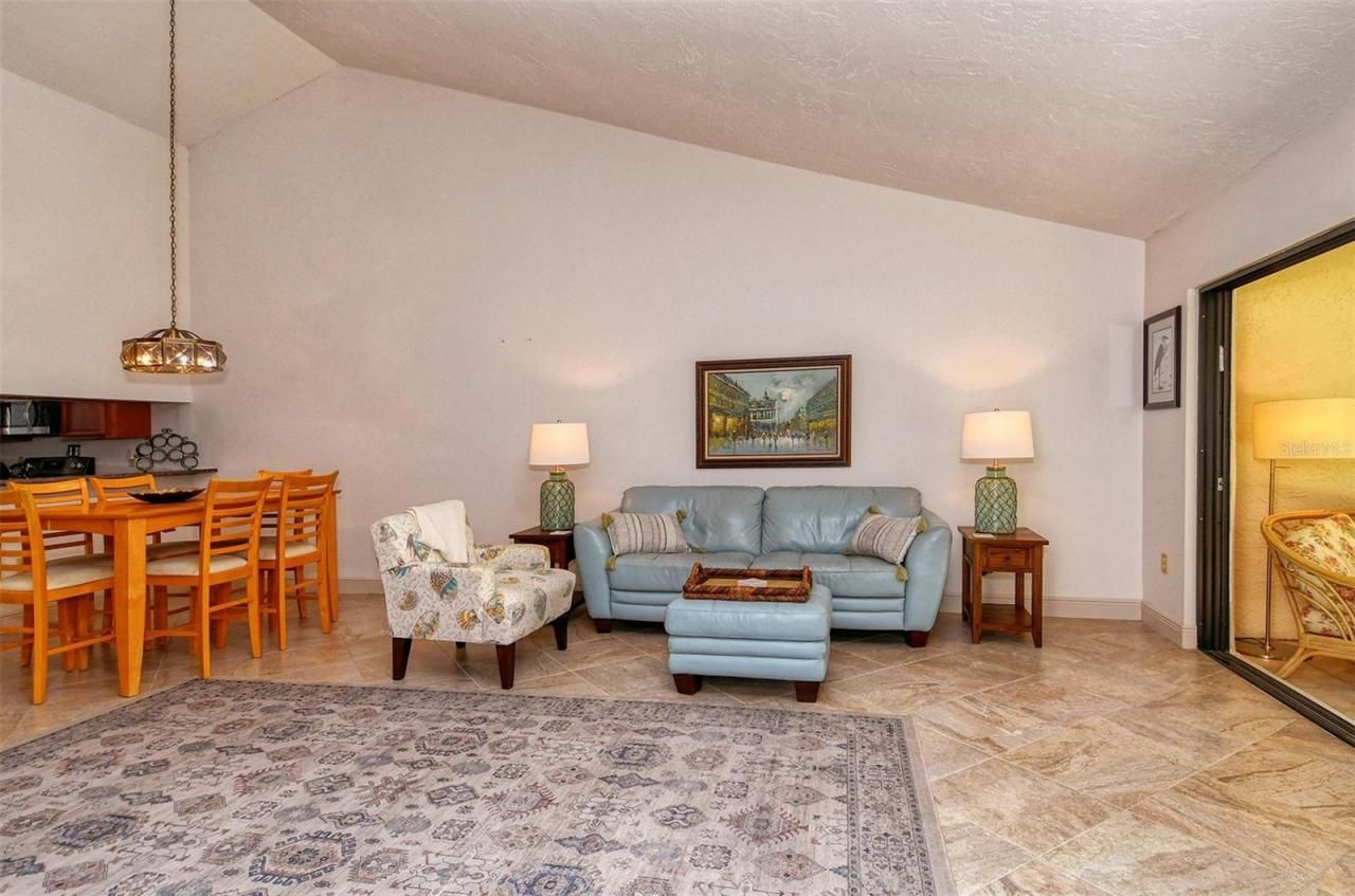 3131 Windrush Bourne, Unit 22, Sarasota, FL 34235 Photo