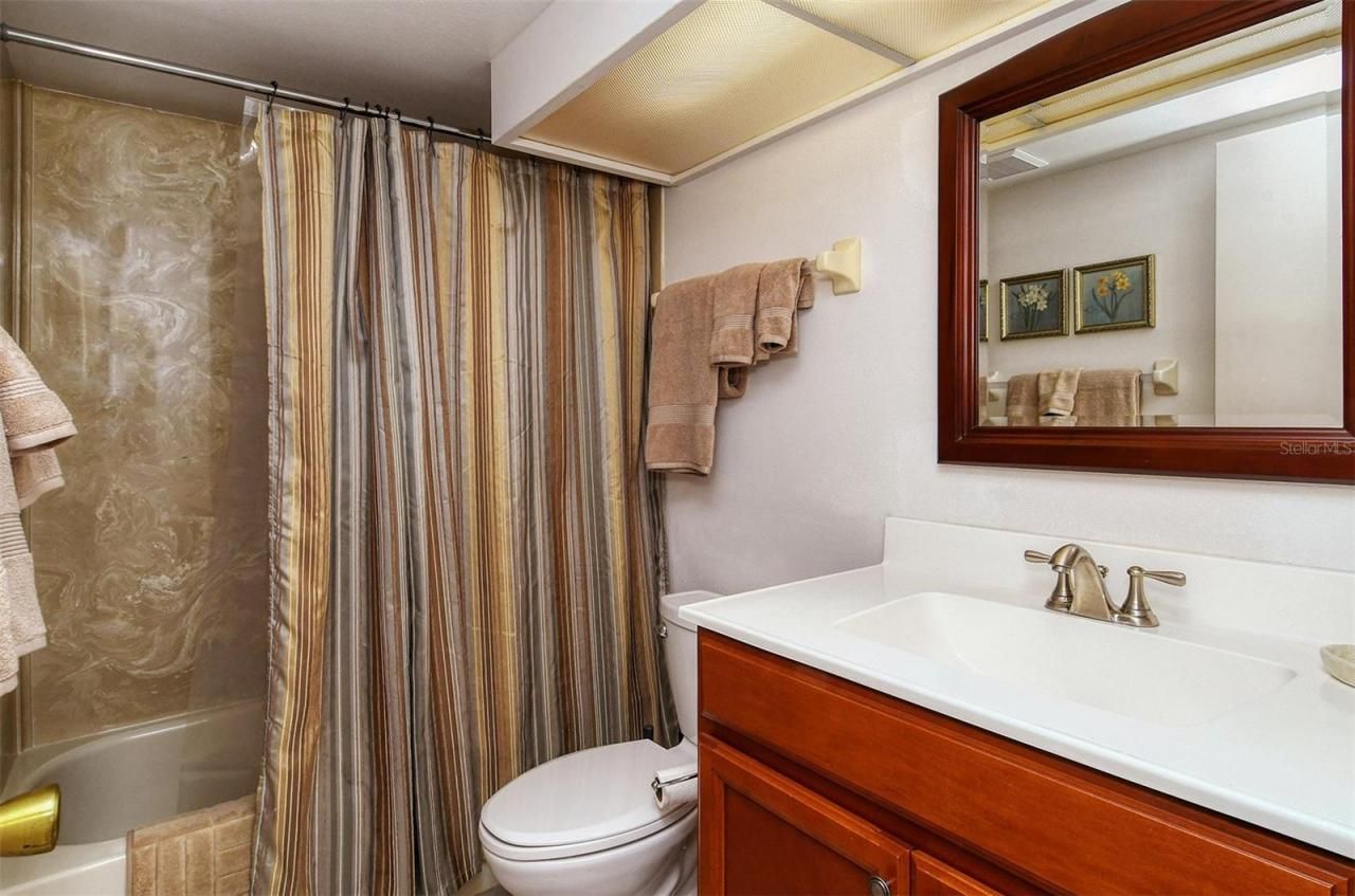 3131 Windrush Bourne, Unit 22, Sarasota, FL 34235 Photo