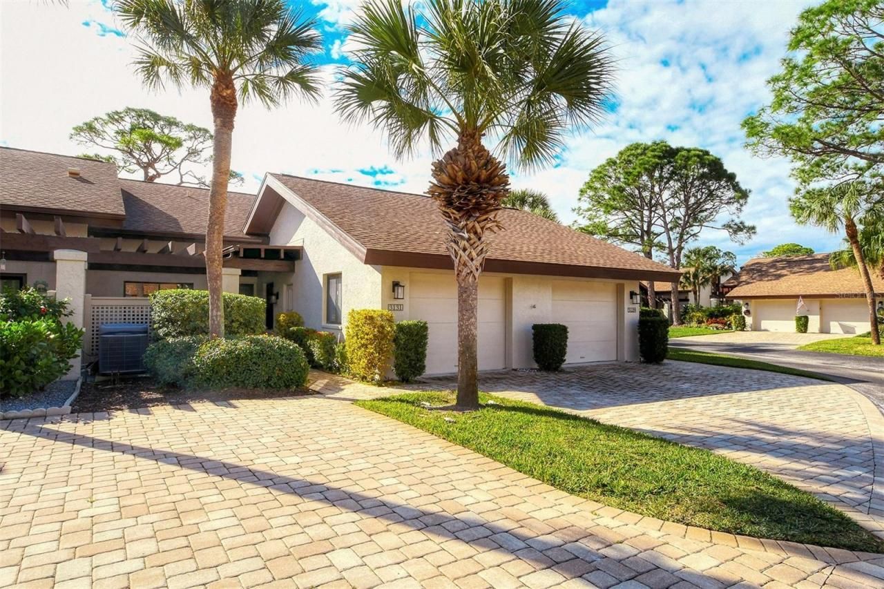 3131 Windrush Bourne, Unit 22, Sarasota, FL 34235 Photo