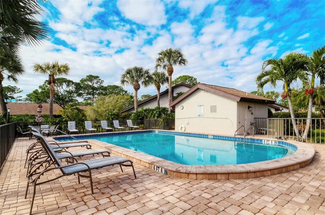 3131 Windrush Bourne, Unit 22, Sarasota, FL 34235 Photo