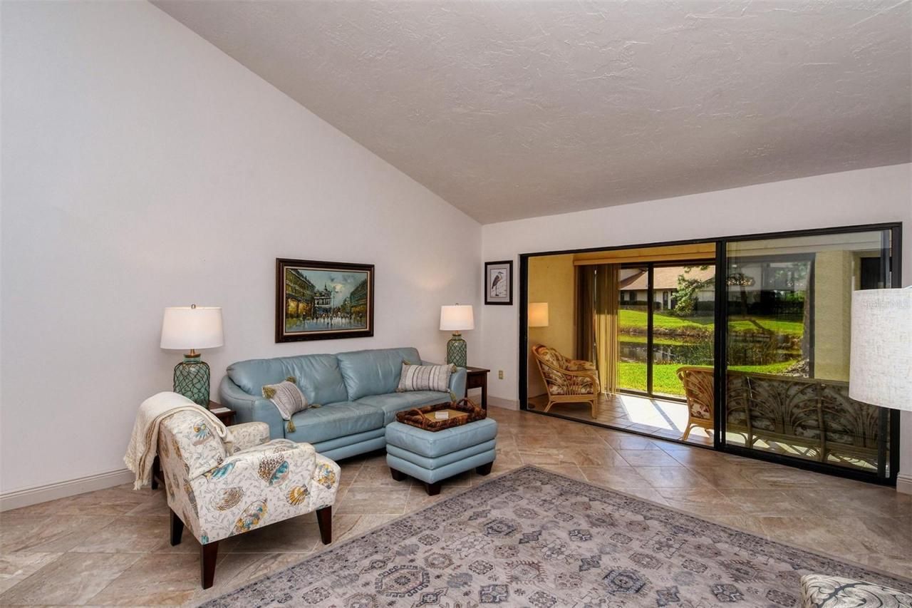 3131 Windrush Bourne, Unit 22, Sarasota, FL 34235 Photo