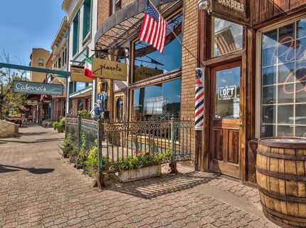 000 Rue Hilltop, Truckee, CA 96161 Photo