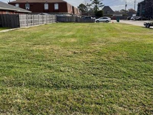 3701 RIDGELAKE Drive, Metairie, LA 70002