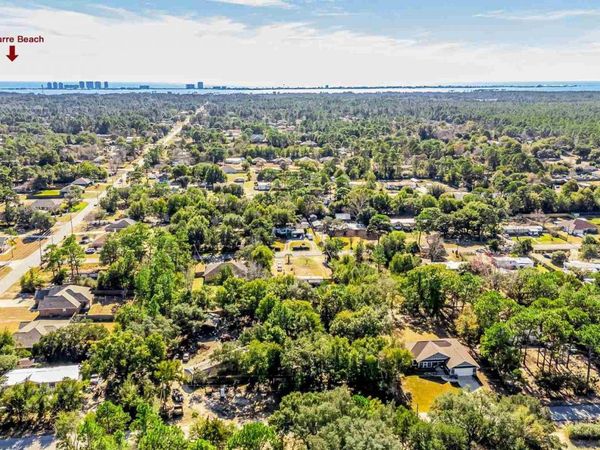 8183 Toledo St, Navarre, FL 32566