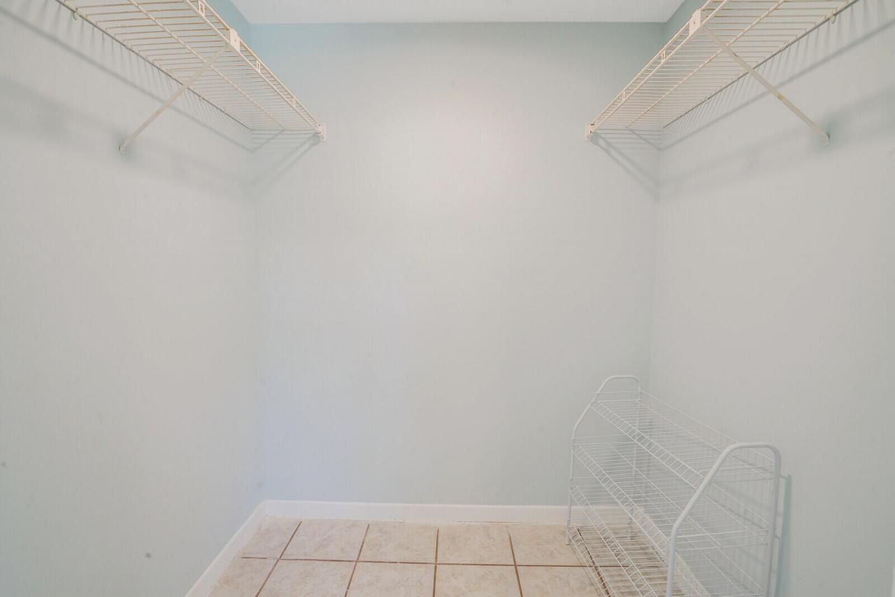 6 Abbey Lane, Unit 201, Delray Beach, FL 33446 Photo