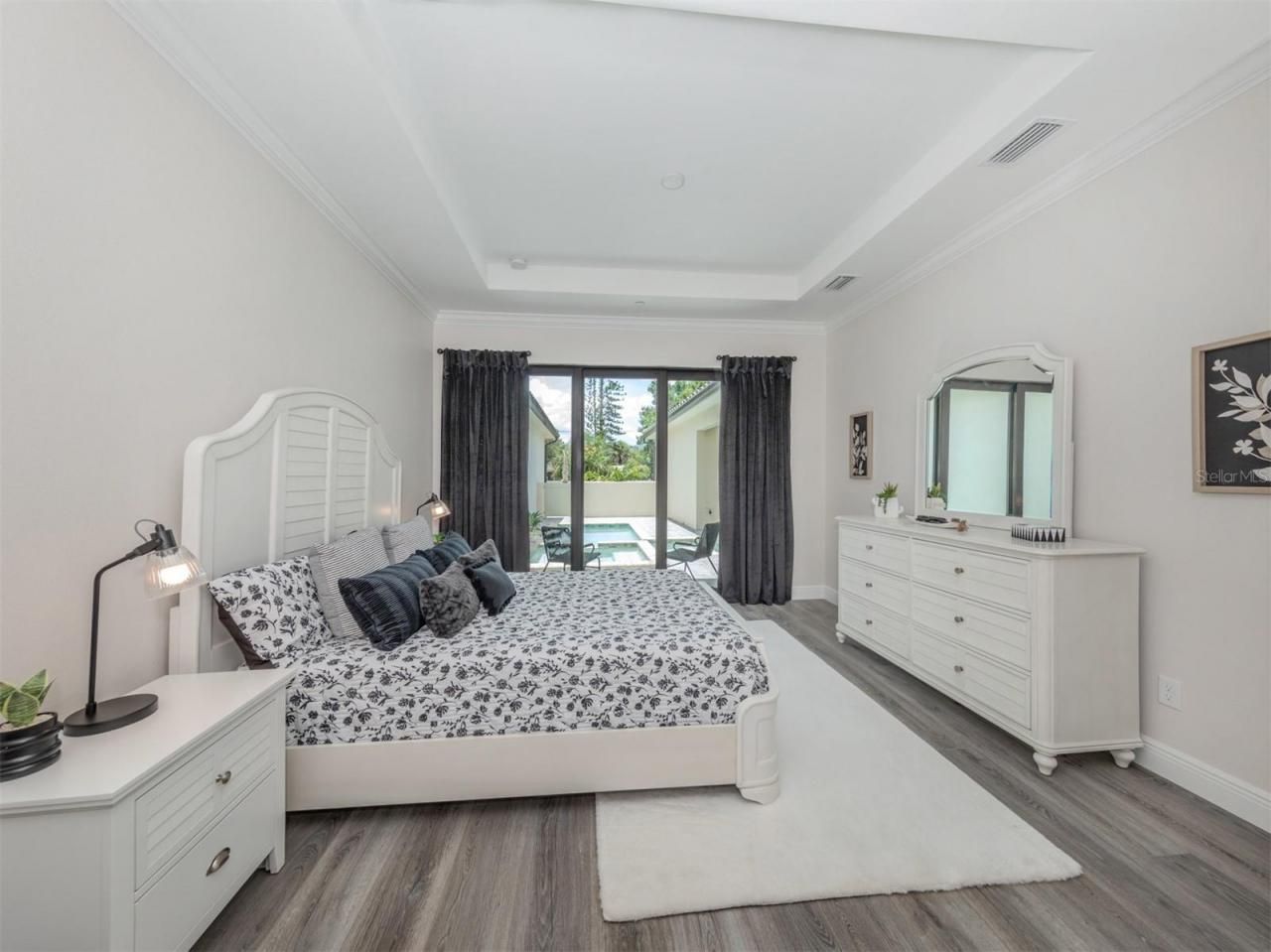 922 E Venice Avenue, Venice, FL 34285 Photo