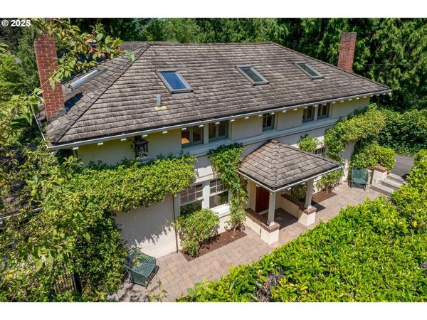 1803 S RIVERDALE RD, Portland, OR 97219