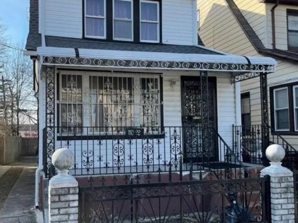 110-22 207th Street, Queens Village, NY 11429