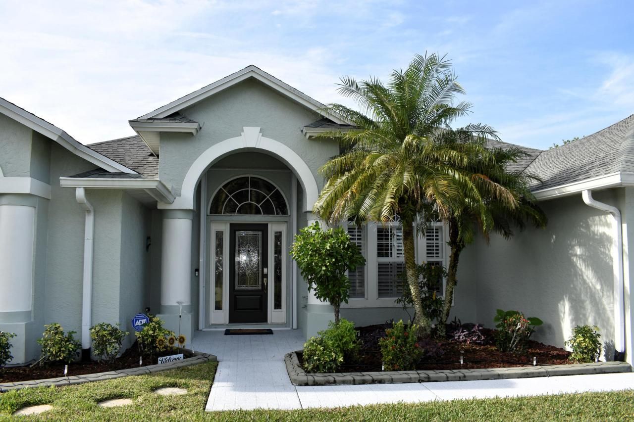 830 SW College Park Road, Port Saint Lucie, FL 34953 Photo