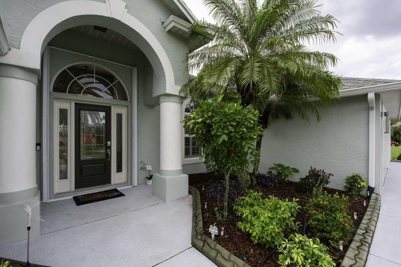 830 SW College Park Road, Port Saint Lucie, FL 34953 Photo