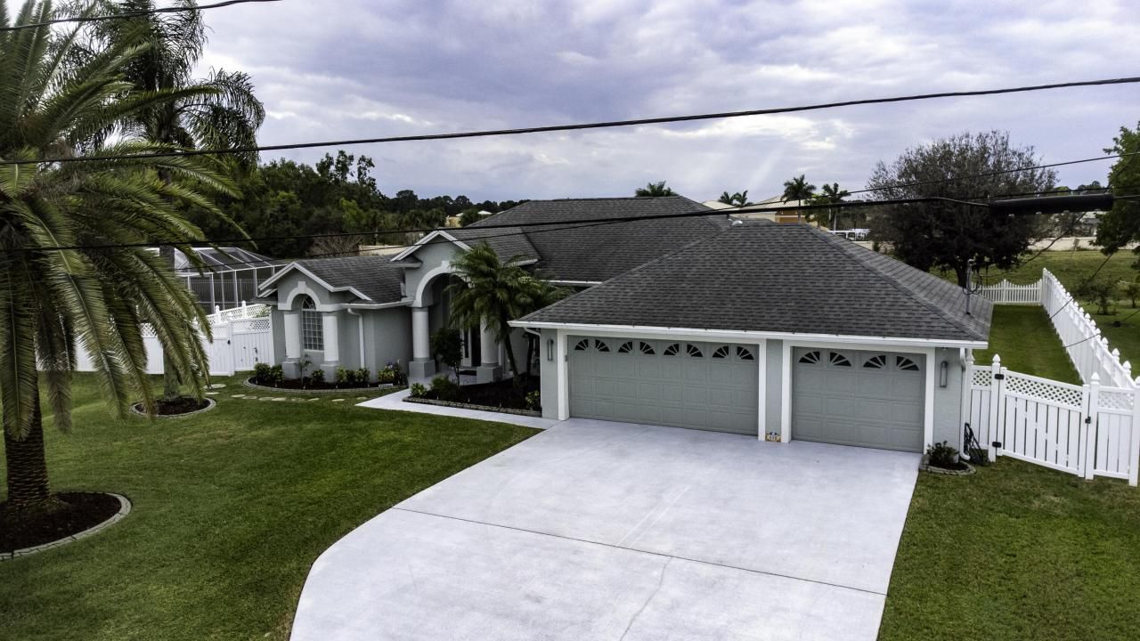 830 SW College Park Road, Port Saint Lucie, FL 34953 Photo