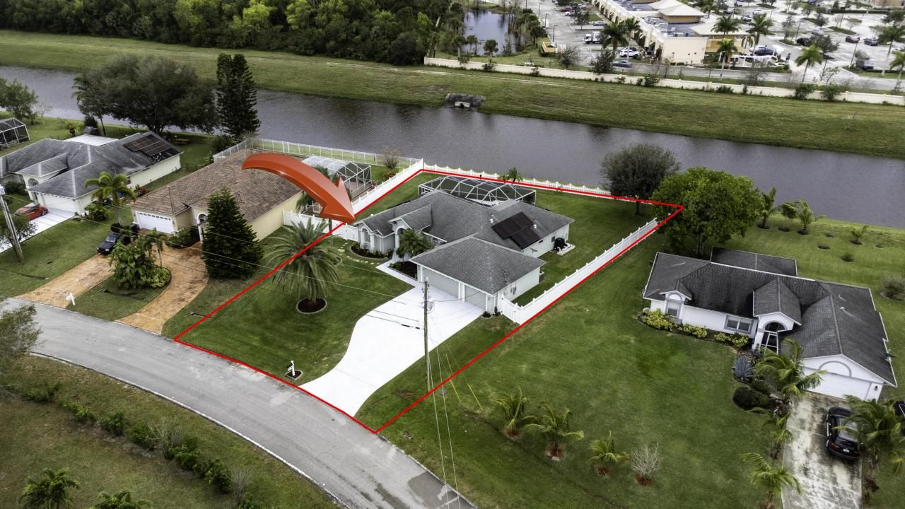 830 SW College Park Road, Port Saint Lucie, FL 34953 Photo