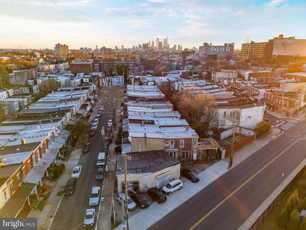 2946 N CAMAC STREET, PHILADELPHIA, PA 19133