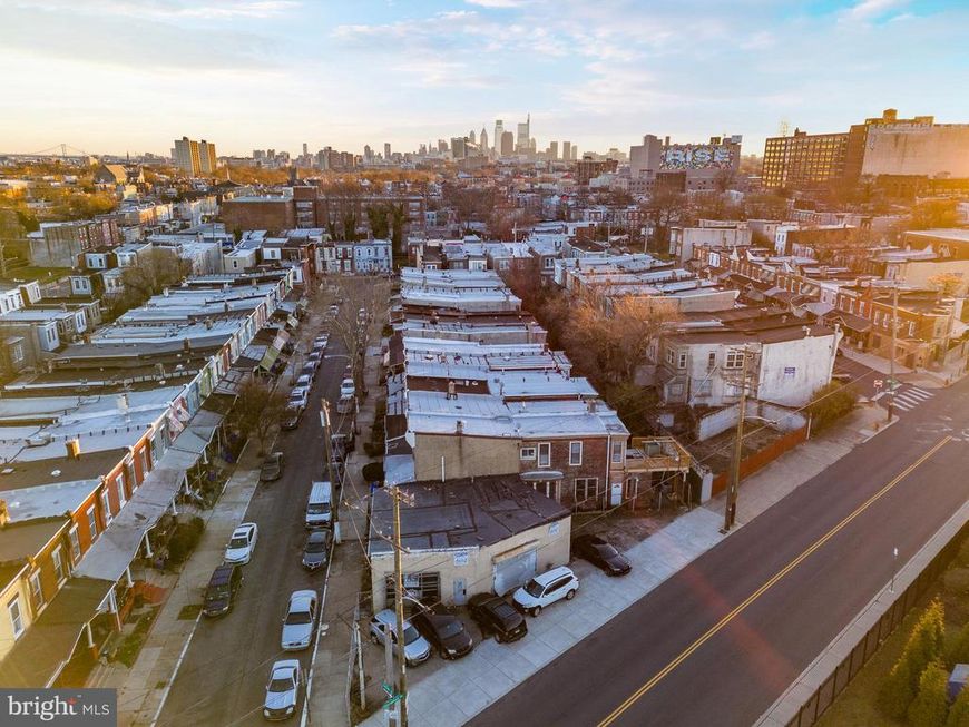 2946 N Camac Street, Philadelphia, PA 19133 Main Photo