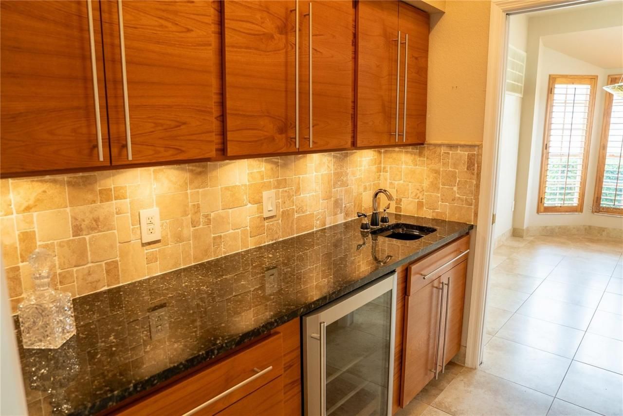 326 Saint George Court, Unit 14, Venice, FL 34293 Photo