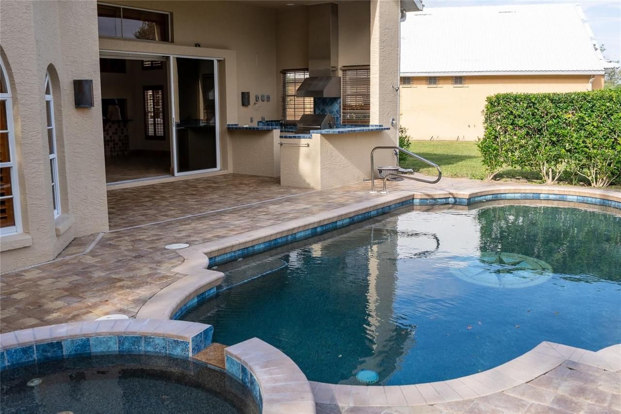 326 Saint George Court, Unit 14, Venice, FL 34293 Photo