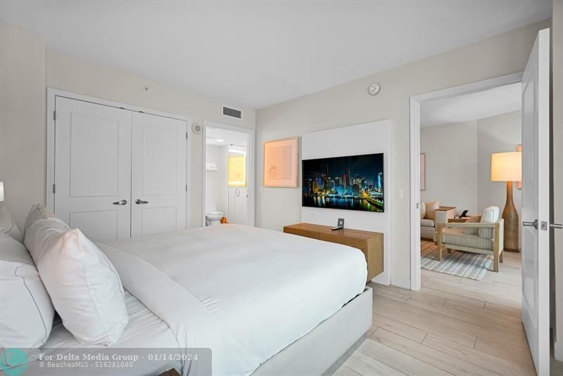 505 N Fort Lauderdale Beach Boulevard, Unit 2214, Fort Lauderdale, FL 33304 Photo