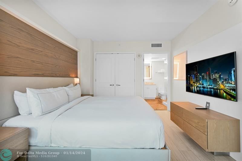 505 N Fort Lauderdale Beach Boulevard, Unit 2214, Fort Lauderdale, FL 33304 Photo