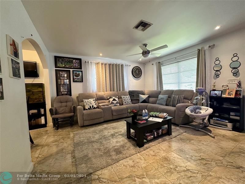 2302 NW 55th Street, Tamarac, FL 33309 Photo