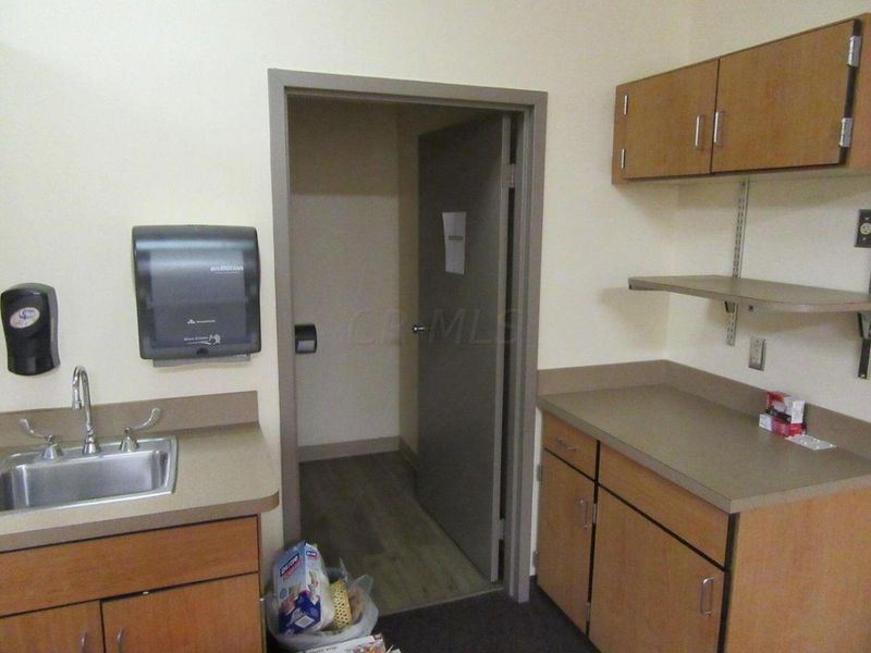 1145 E Main Street, Lancaster, OH 43130 Photo 20