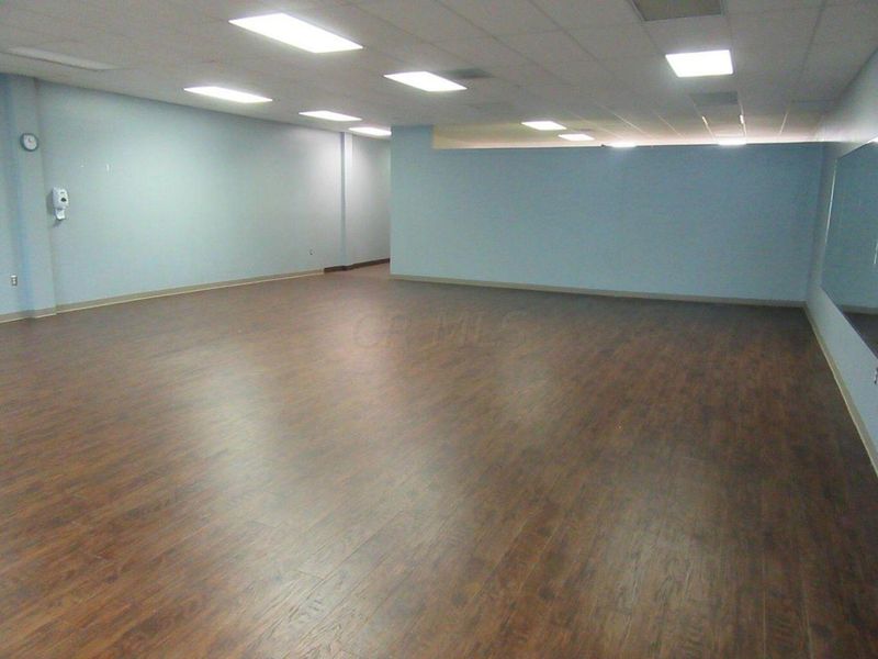 1145 E Main Street, Lancaster, OH 43130 Photo 8