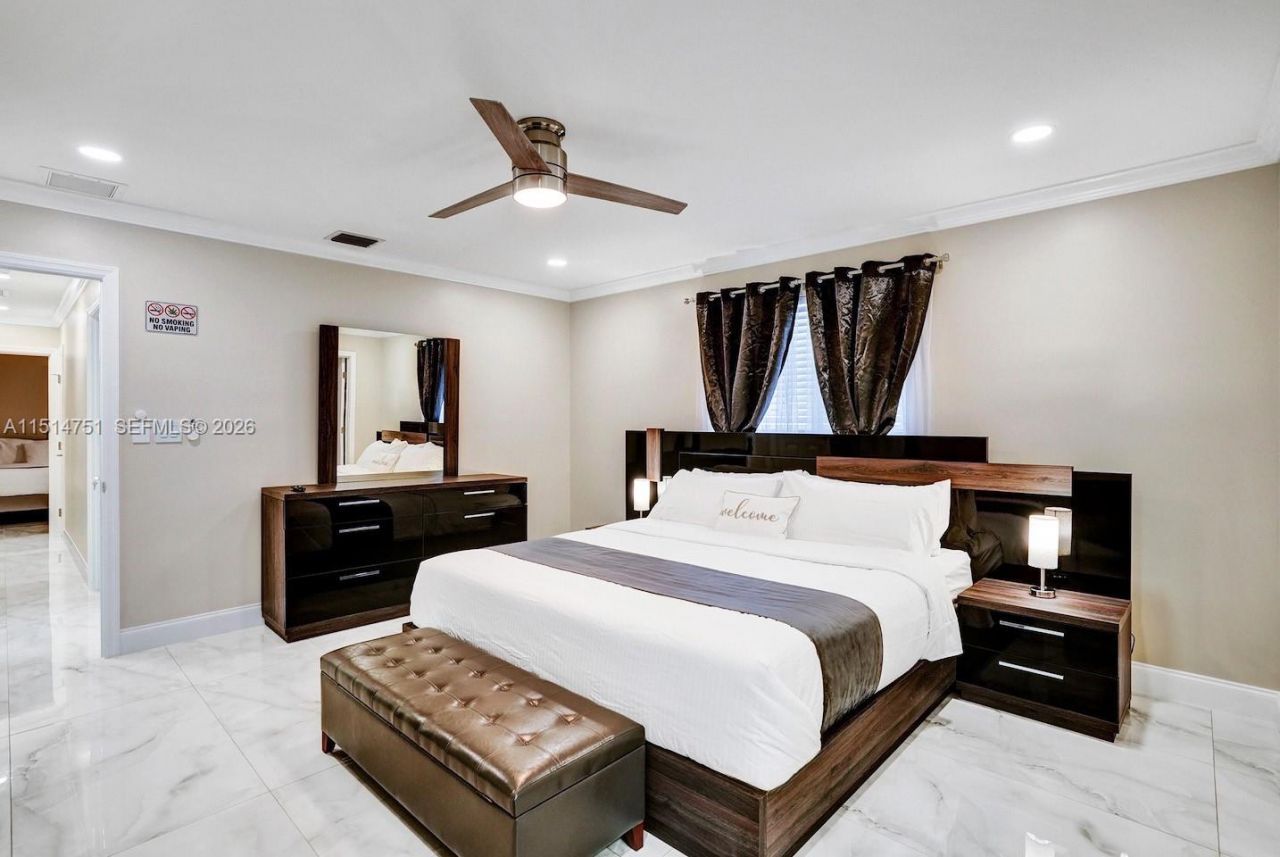 5500 Cleveland St, Hollywood, FL 33021 Photo