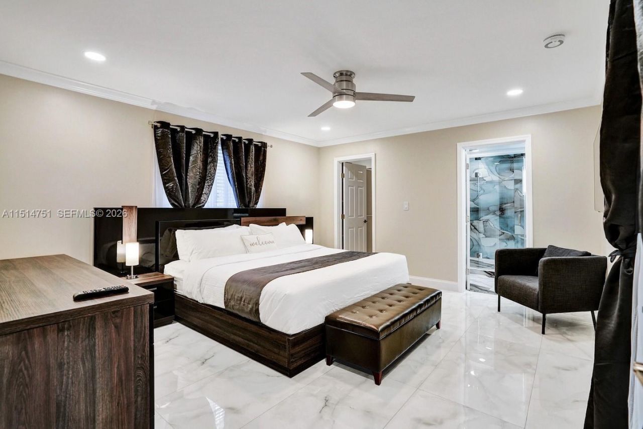 5500 Cleveland St, Hollywood, FL 33021 Photo