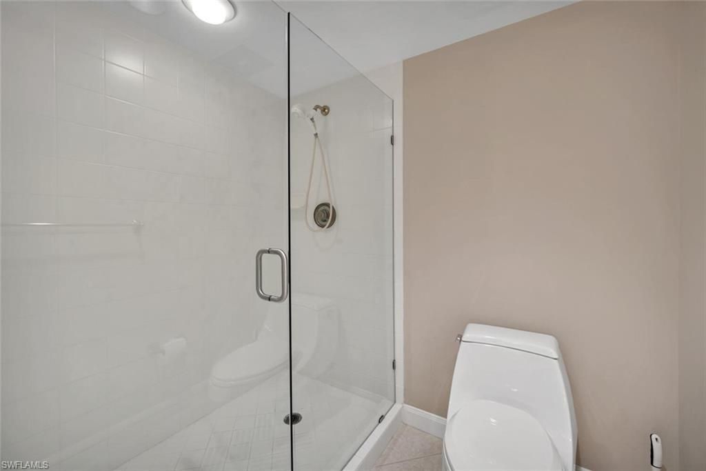 6849 Grenadier Blvd, Unit 802, Naples, FL 34108 Photo