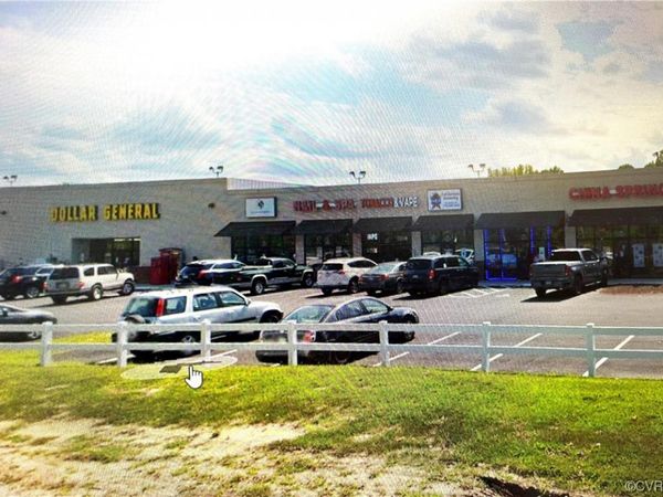 126 General Puller Highway, Saluda, VA 23149