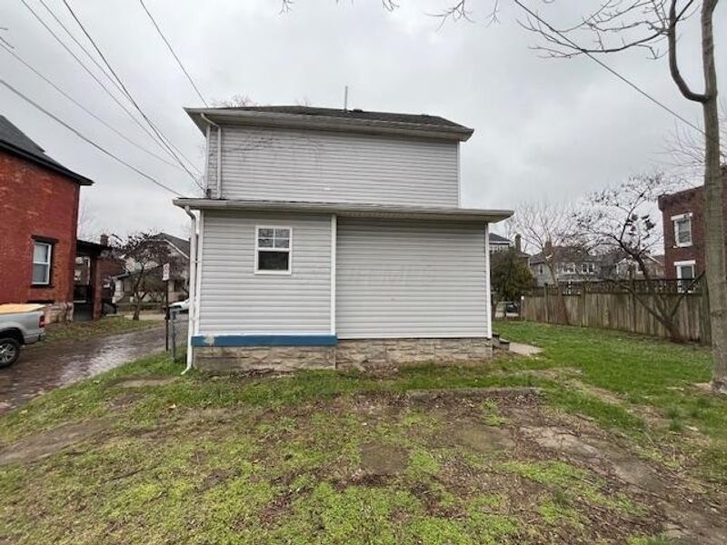 377 Berkeley Road, Columbus, OH 43205 Photo 5