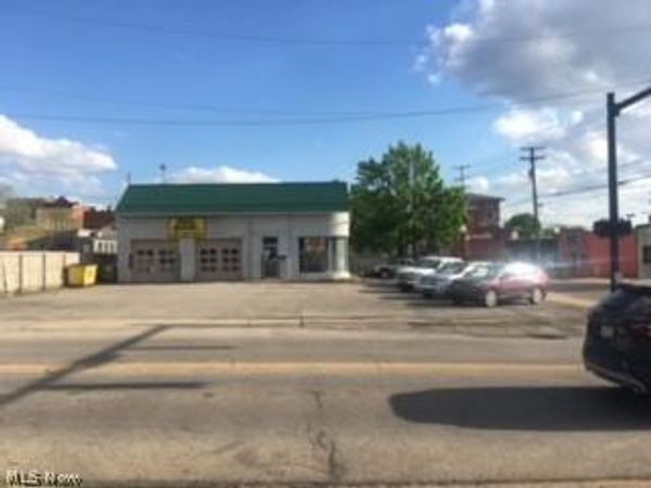 178 N Ellsworth Avenue, Salem, OH 44460