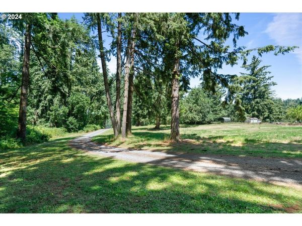15540 Quall RD, Silverton, OR 97381