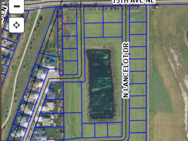 1608 NE 12th Avenue, Aberdeen, SD 57401