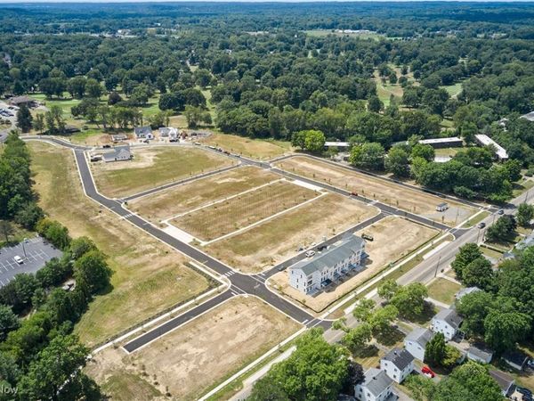 S/L 40 W Sunset View Drive, Akron, OH 44313