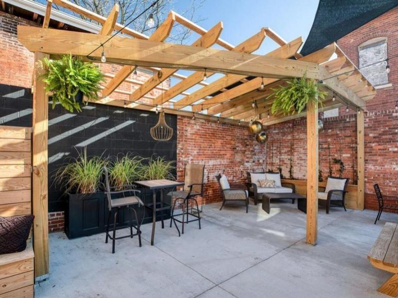 1223 E Main Street, Unit 101, Columbus, OH 43205 Photo 4