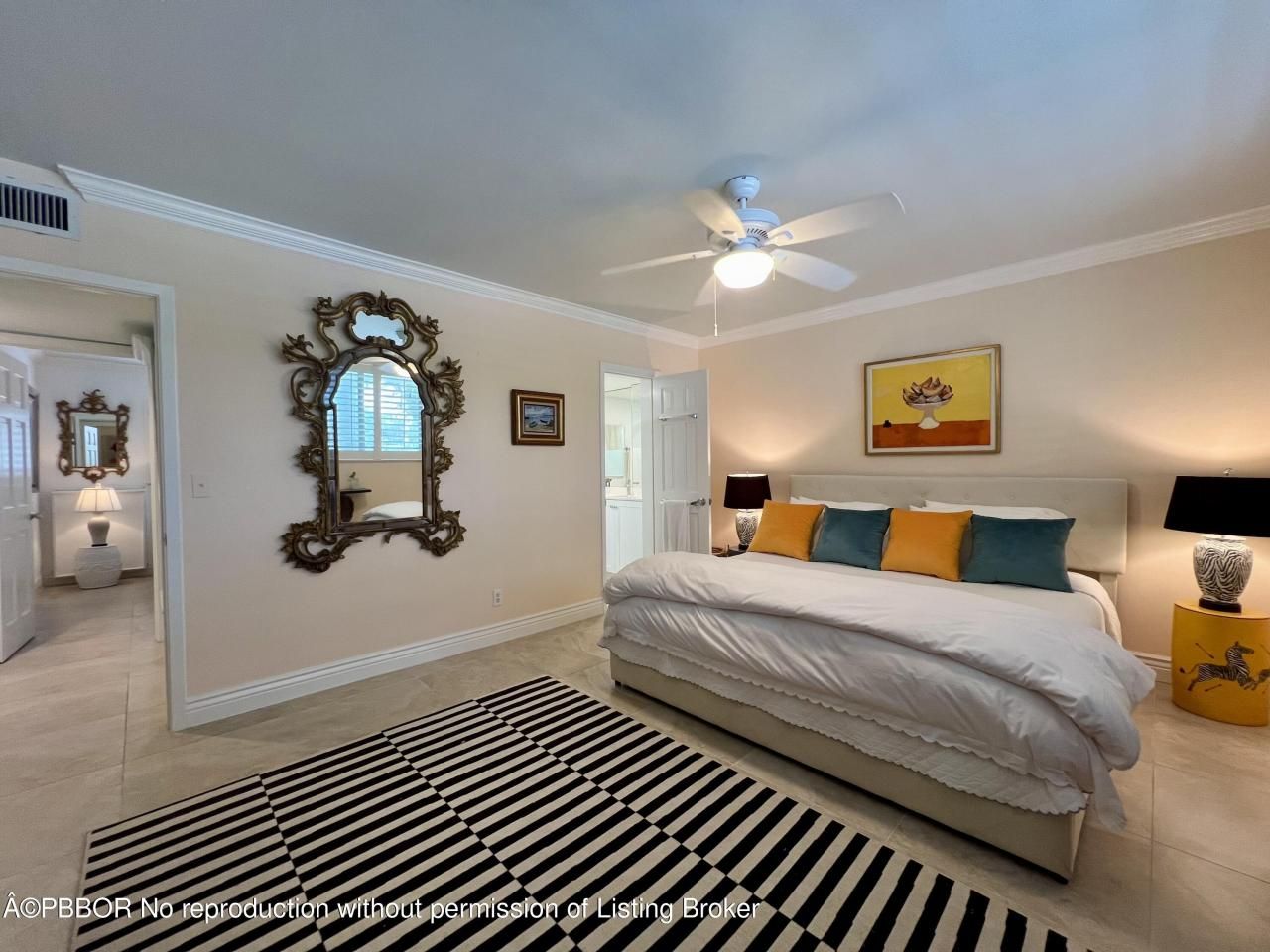 139 Sunrise Avenue, Unit 204, Palm Beach, FL 33480 Photo