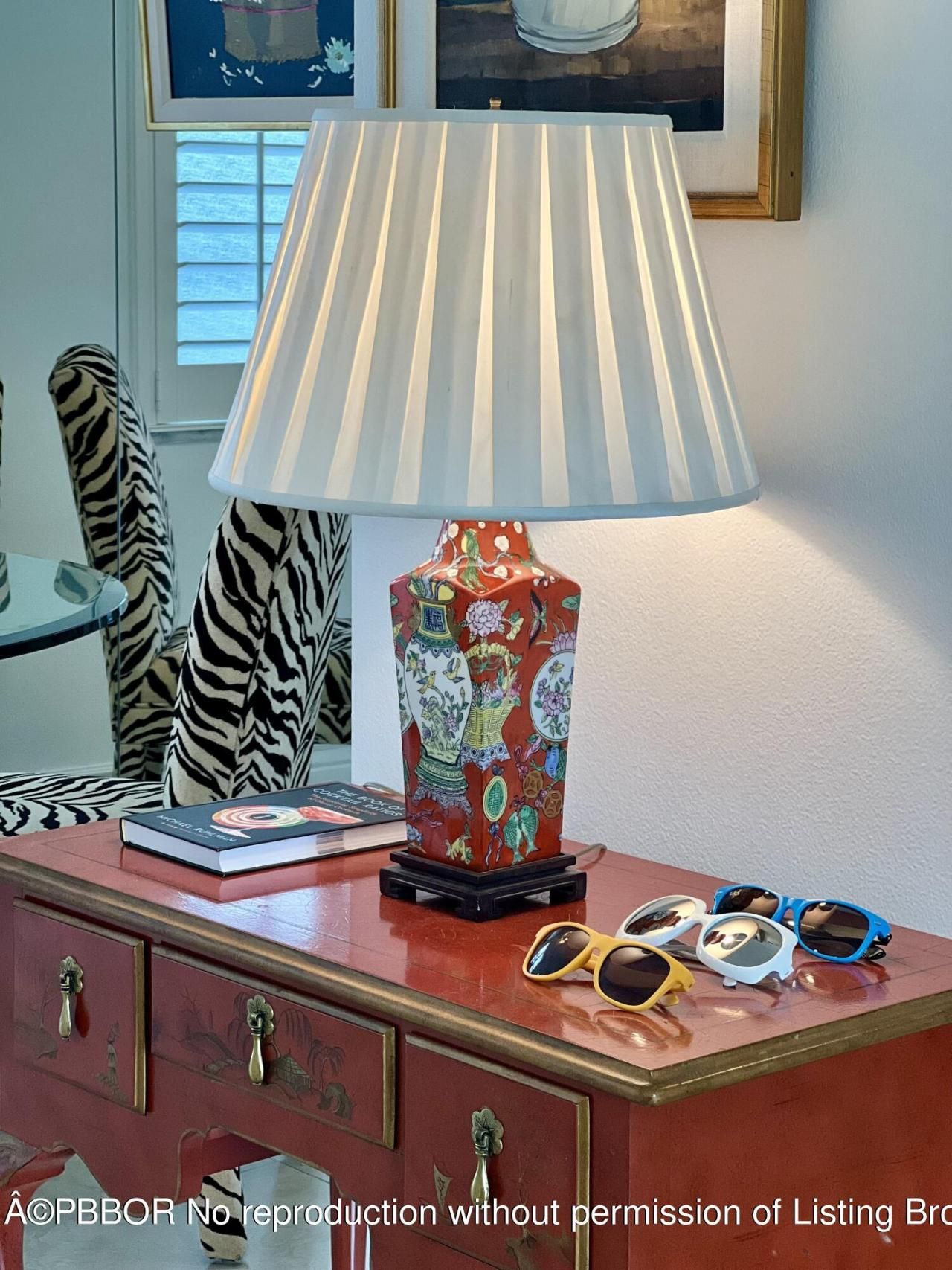 139 Sunrise Avenue, Unit 204, Palm Beach, FL 33480 Photo